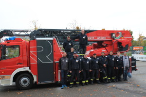 Schlüsselübergabe der Rosenbauer Drehleiter an die Kameraden in Wadern